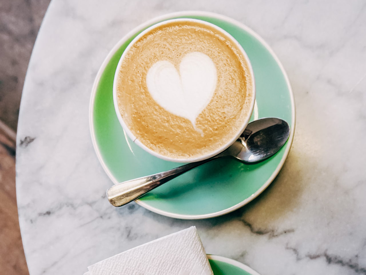 سایههای دلنشین